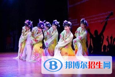 成都高中畢業(yè)讀中專學(xué)校好嗎