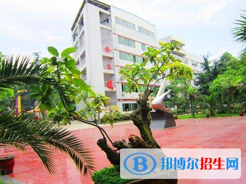 成都哪所中專學(xué)校比較好就業(yè)