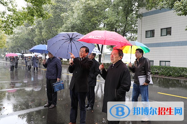 江蘇海安雙樓職業(yè)高級(jí)中學(xué)2019年報(bào)名條件、招生對(duì)象