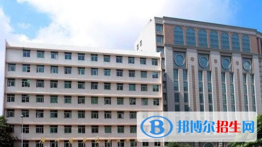 貴陽中專學校生可以考大學嗎