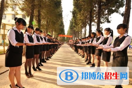 昆明中專學校哪里好
