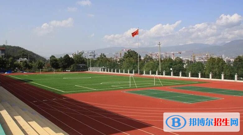 四川中專學?？梢钥即髮W嗎