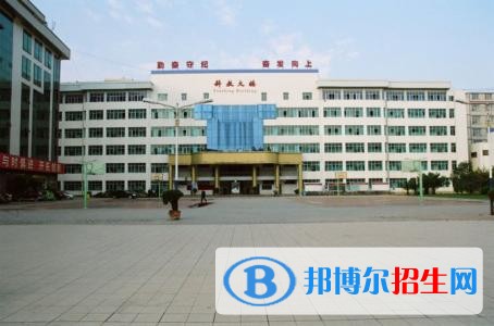 昆明哪個(gè)中專學(xué)校最好