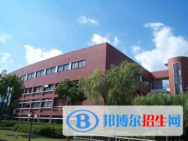 貴州初中畢業(yè)讀中專學(xué)校