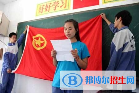 四川中專學(xué)校什么專業(yè)適合女生