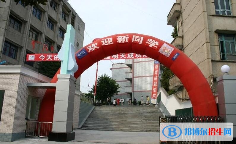 四川讀中專學(xué)校學(xué)什么專業(yè)好