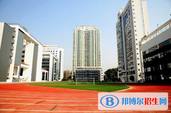 貴州沒有畢業(yè)證可以讀中專學校嗎