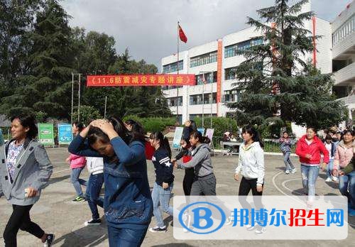 六盤水中專學校亂嗎