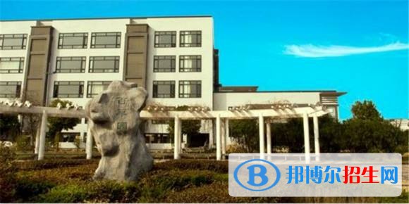 安徽中醫(yī)藥高等?？茖W(xué)校單招報名條件