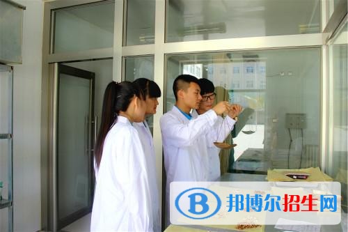 玉溪去讀中專學(xué)校學(xué)什么對(duì)以后好一點(diǎn)