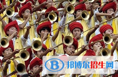 楚雄職高和中專學(xué)校哪個好