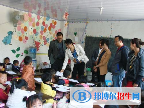 讀中專學校要分數(shù)嗎