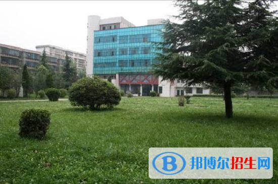 六盤水高中畢業(yè)有哪些中專學校