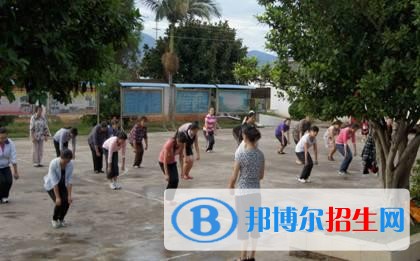 楚雄適合初中畢業(yè)的中專(zhuān)學(xué)校