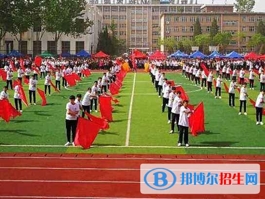 長(zhǎng)治職業(yè)技術(shù)學(xué)院?jiǎn)握泻?jiǎn)章