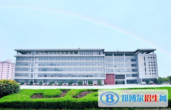 安徽汽車職業(yè)技術(shù)學(xué)院單招報名條件