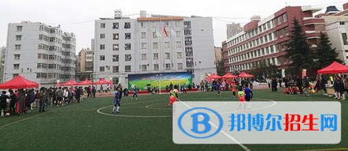 楚雄哪家中專學校好