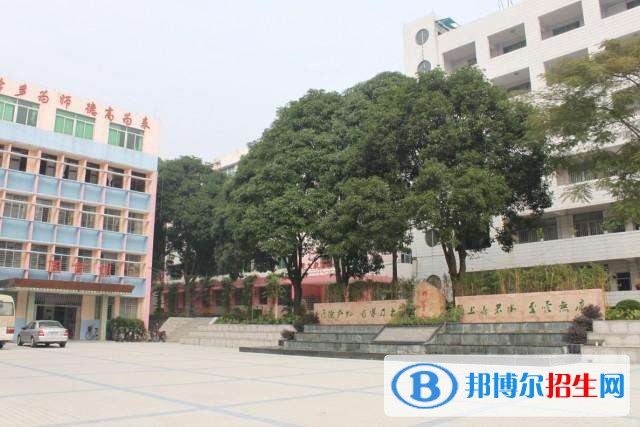 六盤水好的中專學(xué)校都有哪些