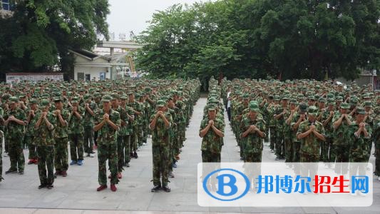 楚雄中專學校里面都有哪些專業(yè)