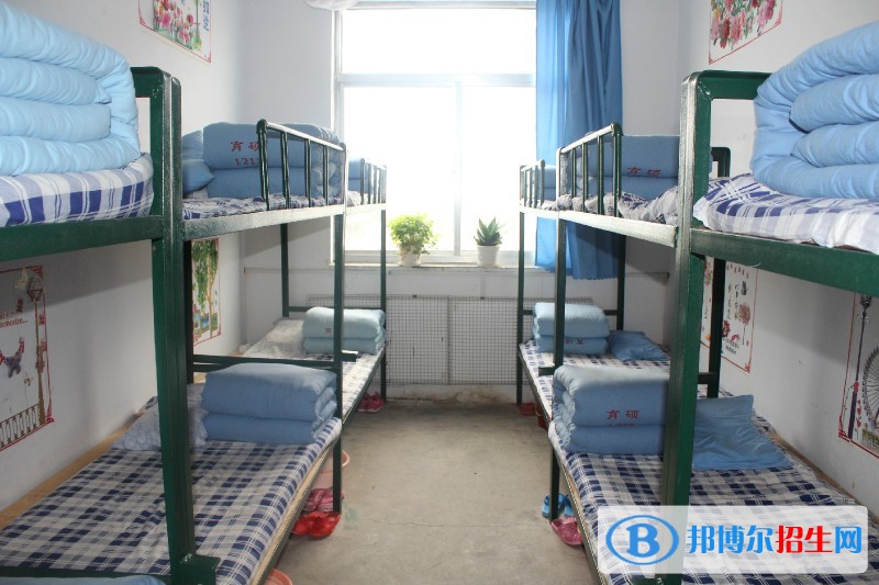巴中讀高中好還是讀中專學(xué)校好