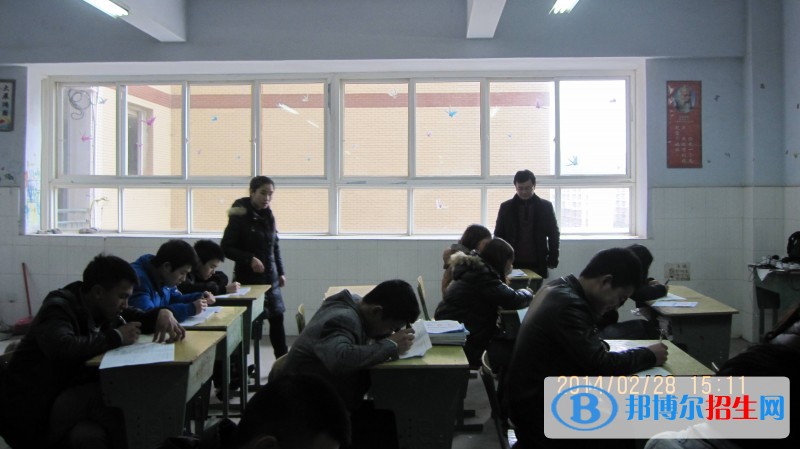 南充中專學(xué)校畢業(yè)是什么文憑