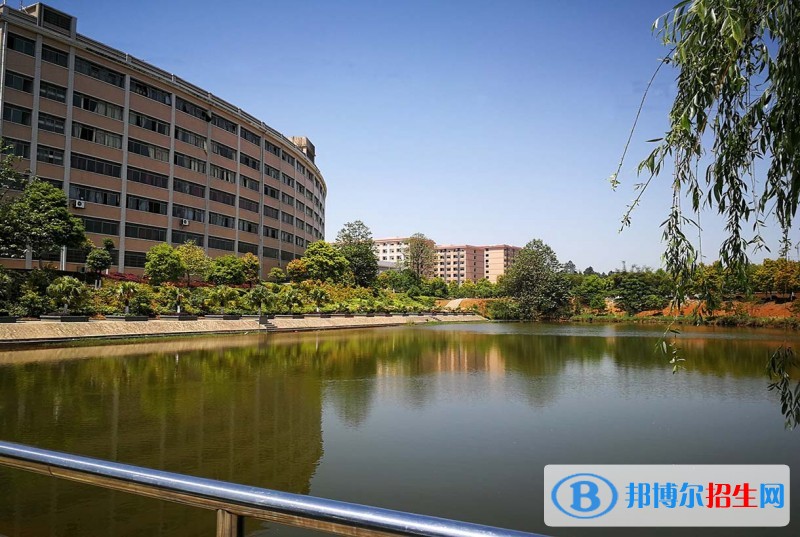 湖南工商職業(yè)學(xué)院單招簡章