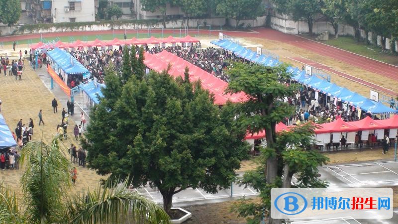 肇慶醫(yī)學(xué)高等專科學(xué)校單招報名時間