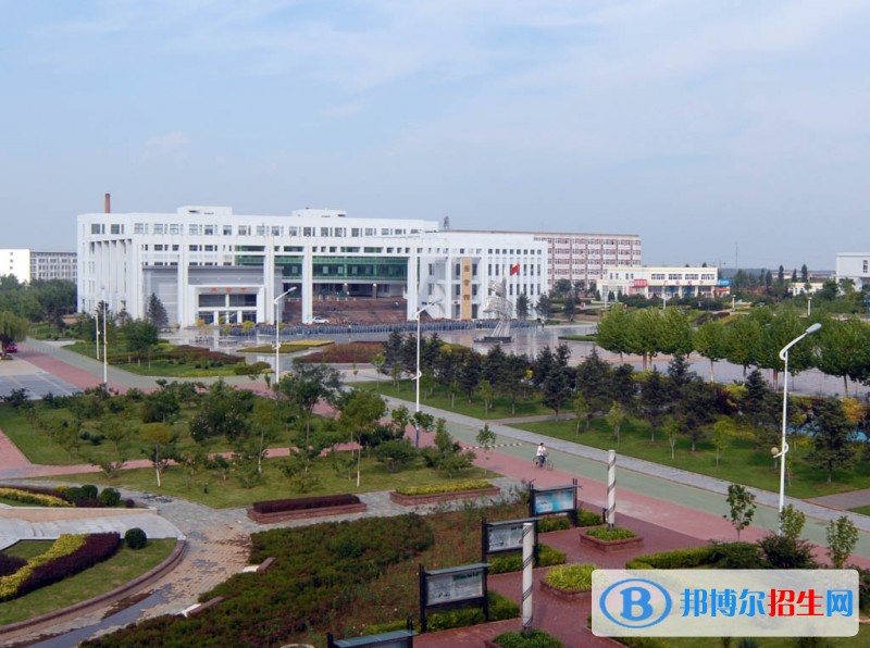 常德職業(yè)技術(shù)學(xué)院?jiǎn)握泻?jiǎn)章