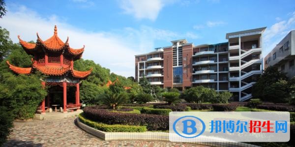 湖南科技職業(yè)學(xué)院?jiǎn)握袌?bào)名時(shí)間