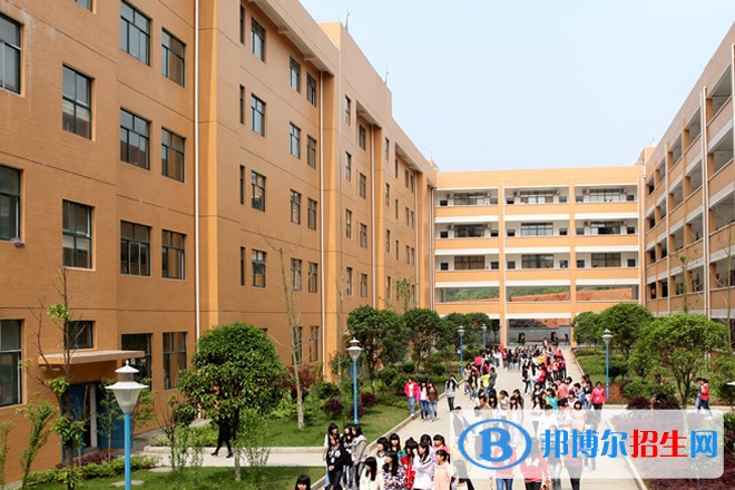 湘南幼兒師范高等?？茖W(xué)校單招報(bào)名時(shí)間