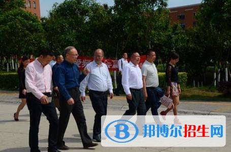 安順高中好還是中專學校好