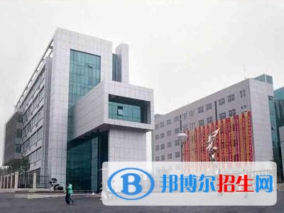 邵陽醫(yī)學(xué)高等?？茖W(xué)校單招報名條件