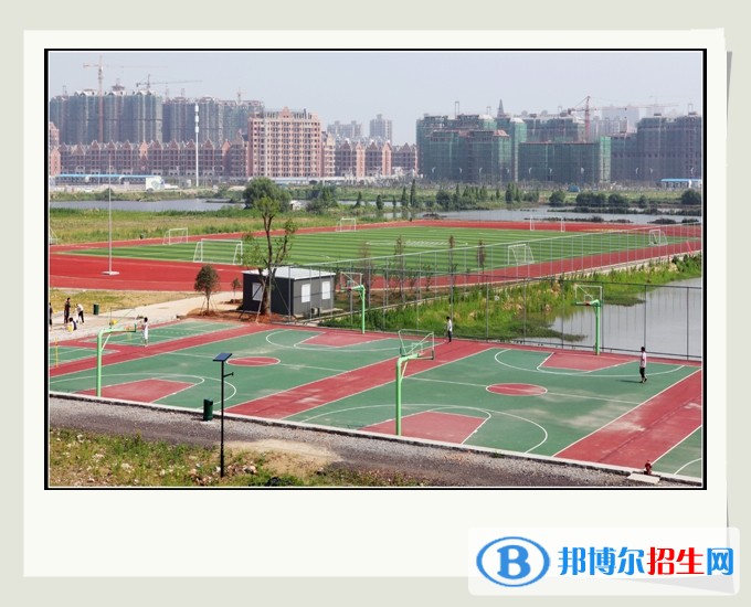 江西建設(shè)職業(yè)技術(shù)學(xué)院?jiǎn)握袌?bào)名時(shí)間