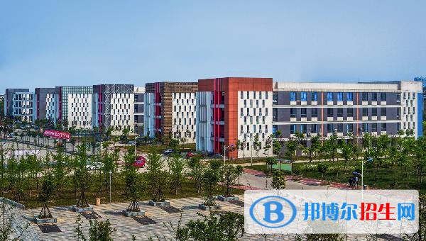 四川建筑職業(yè)技術(shù)學(xué)院五年制大專報(bào)名條件