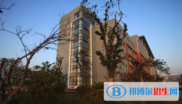 安徽糧食工程職業(yè)學(xué)院單招報名時間