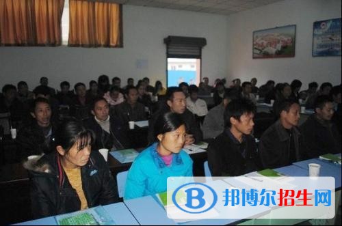 和順縣職業(yè)中學(xué)校2019年報名條件、招生對象