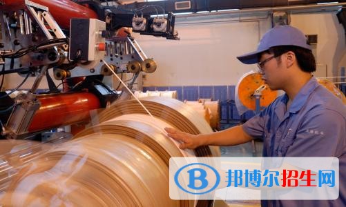 內(nèi)江讀中專學校有沒有用