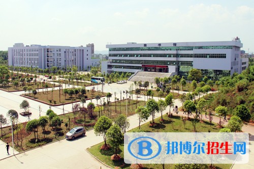 江西工業(yè)工程職業(yè)技術(shù)學院2019年單招錄取分數(shù)線