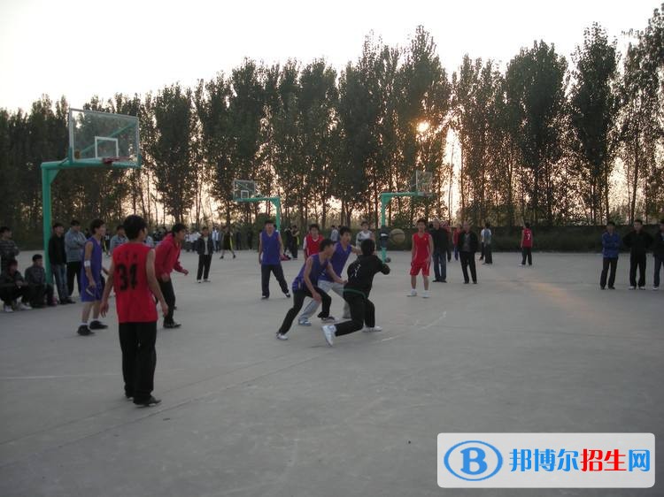 鄭州工業(yè)安全職業(yè)學(xué)院?jiǎn)握谐煽?jī)查詢(xún)時(shí)間