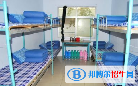 開平吳漢良理工學校宿舍條件