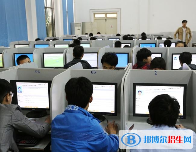 資陽去讀中專學校學什么對以后好一點