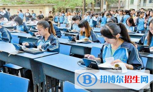 資陽中專學校什么專業(yè)適合女生