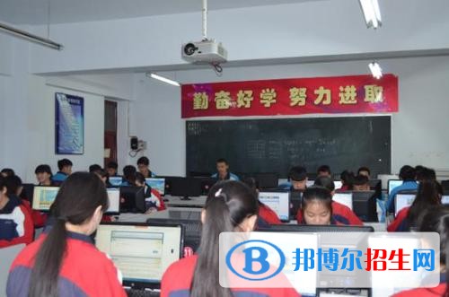 晉城中等專業(yè)學(xué)校2019年報(bào)名條件、招生對象