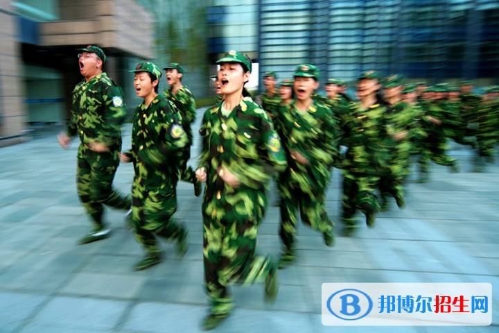 內(nèi)江中專學(xué)校好還是大專好
