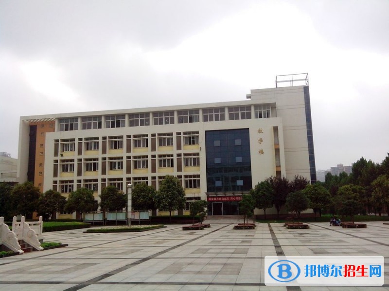 河南推拿職業(yè)學(xué)院單招報(bào)名時間