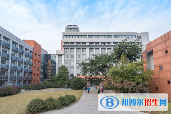 北京經(jīng)濟管理職業(yè)學院單招報名時間