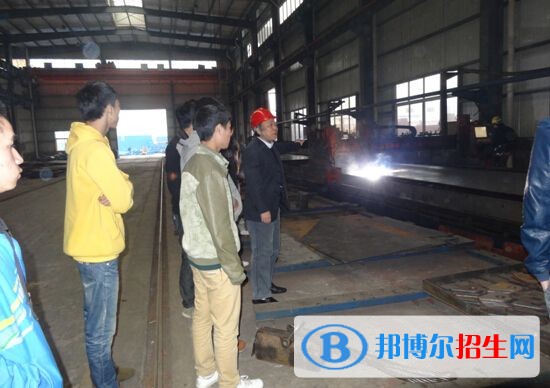 樂山中專學校哪個專業(yè)最好