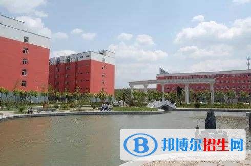 商丘職業(yè)技術(shù)學(xué)院?jiǎn)握泻?jiǎn)章