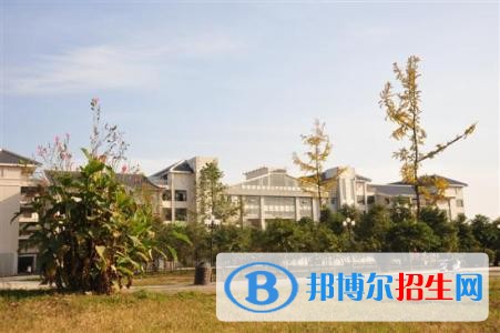 德陽(yáng)中專學(xué)校學(xué)什么專業(yè)有前途