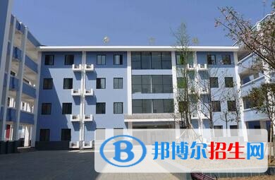 雅安中專學(xué)?？急究? width=